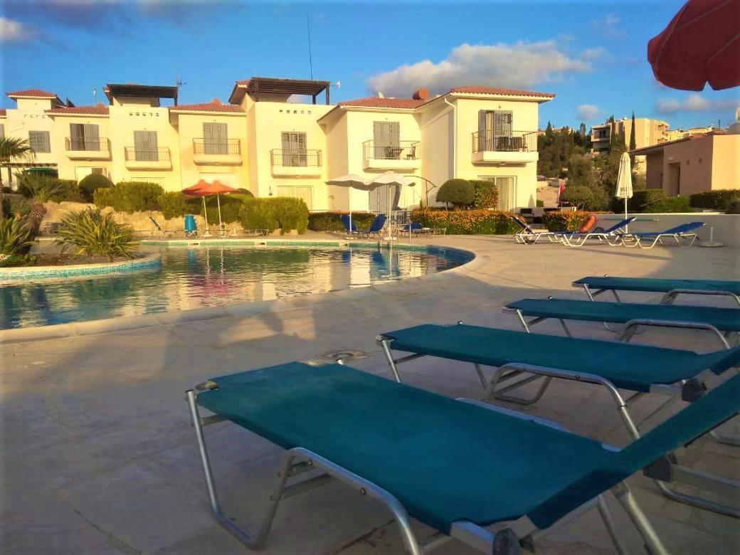 Desire Gardens 2Bedroom Townhouse Peyia Exterior photo